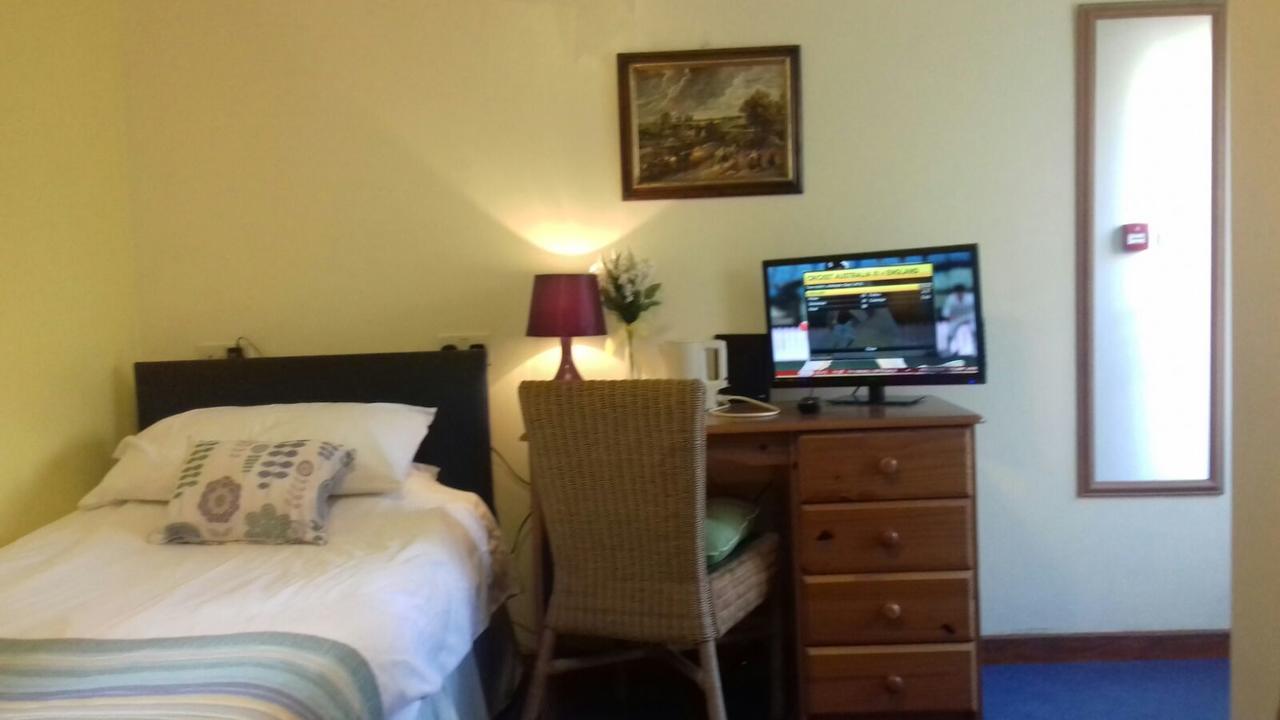Hotel Stag Coach House à Carmel Extérieur photo